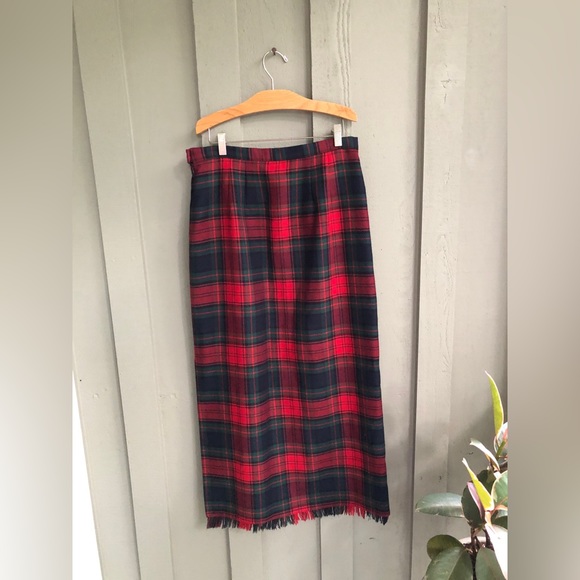 Vintage Rafaella Skirt 100% Wool Tartan Plaid Red Green Lined Fringe Maxi 10 - Picture 2 of 7